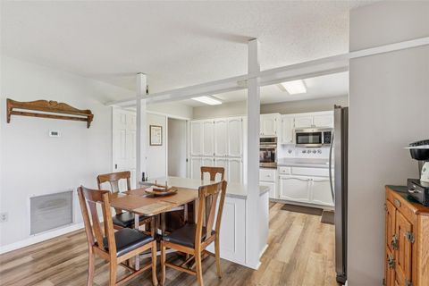 Tiny photo for 16037 E Shirley Shores Road, Tavares, FL 32778 (MLS # G5102392)