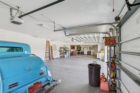 Tiny photo for 16037 E Shirley Shores Road, Tavares, FL 32778 (MLS # G5102392)