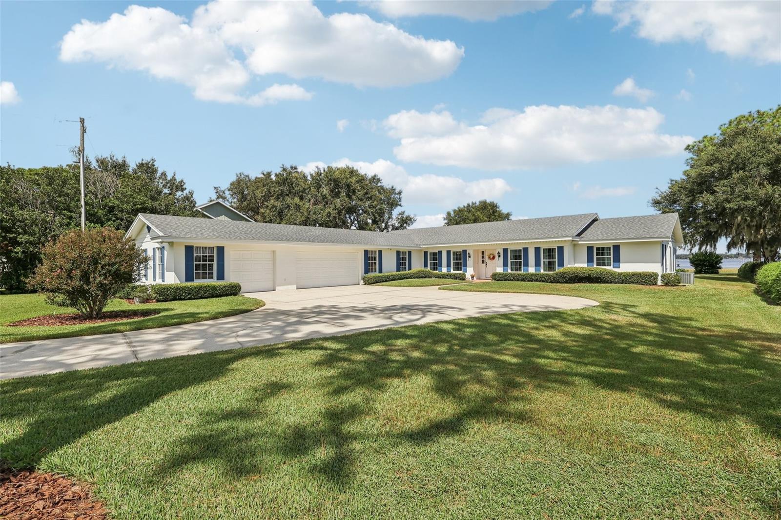 SHIRLEY SHORES - Residential