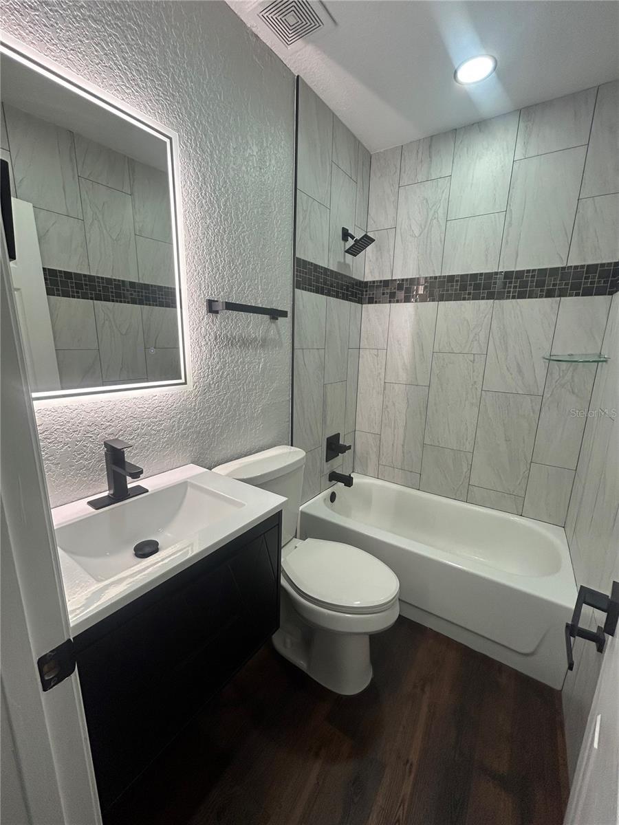 CECIL HEIGHTS - Residential