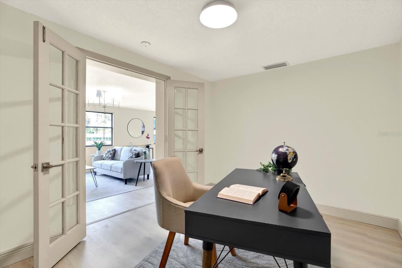 FOUR WINDS ESTATES UNIT 5 - Residential