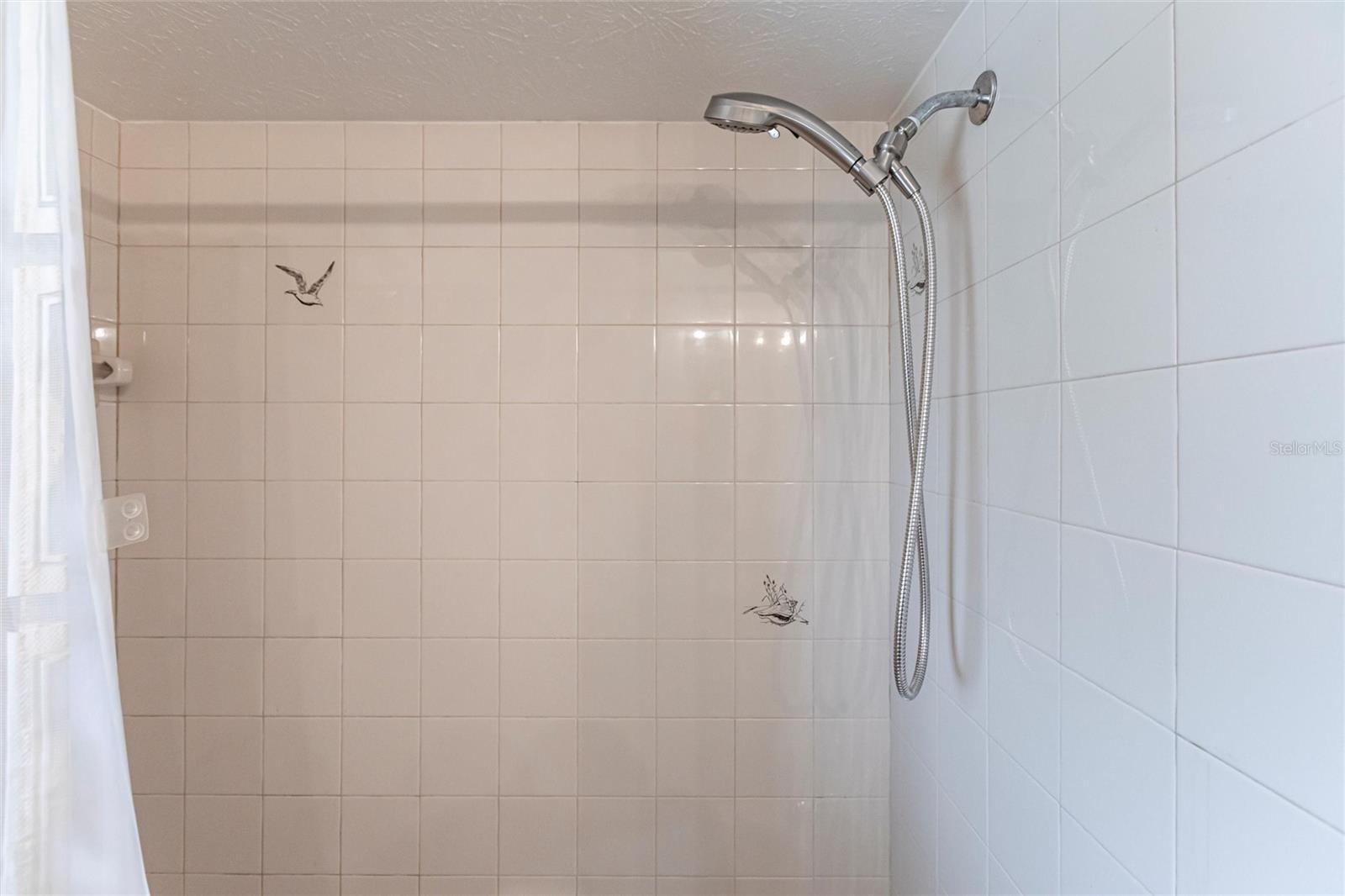 ISLAND ESTATES - Residential