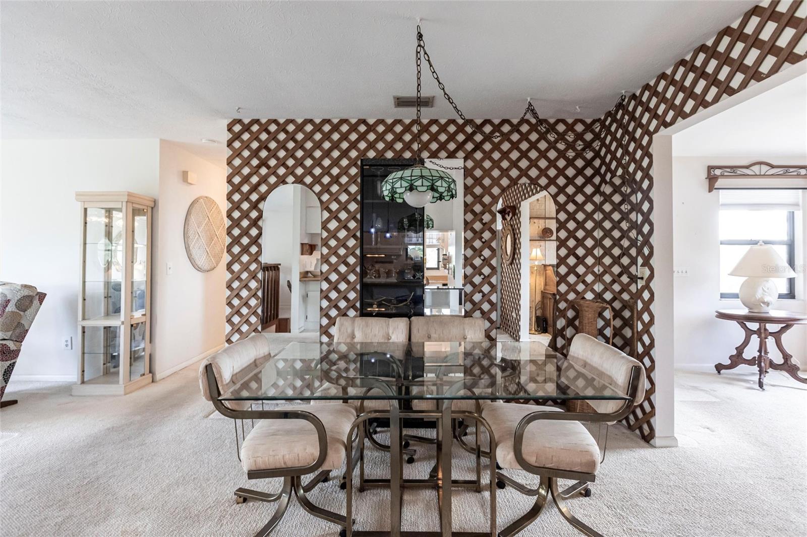 ISLAND ESTATES - Residential