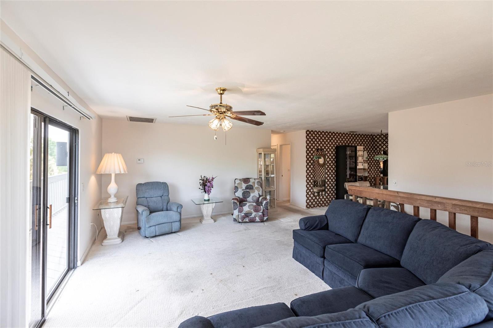 ISLAND ESTATES - Residential