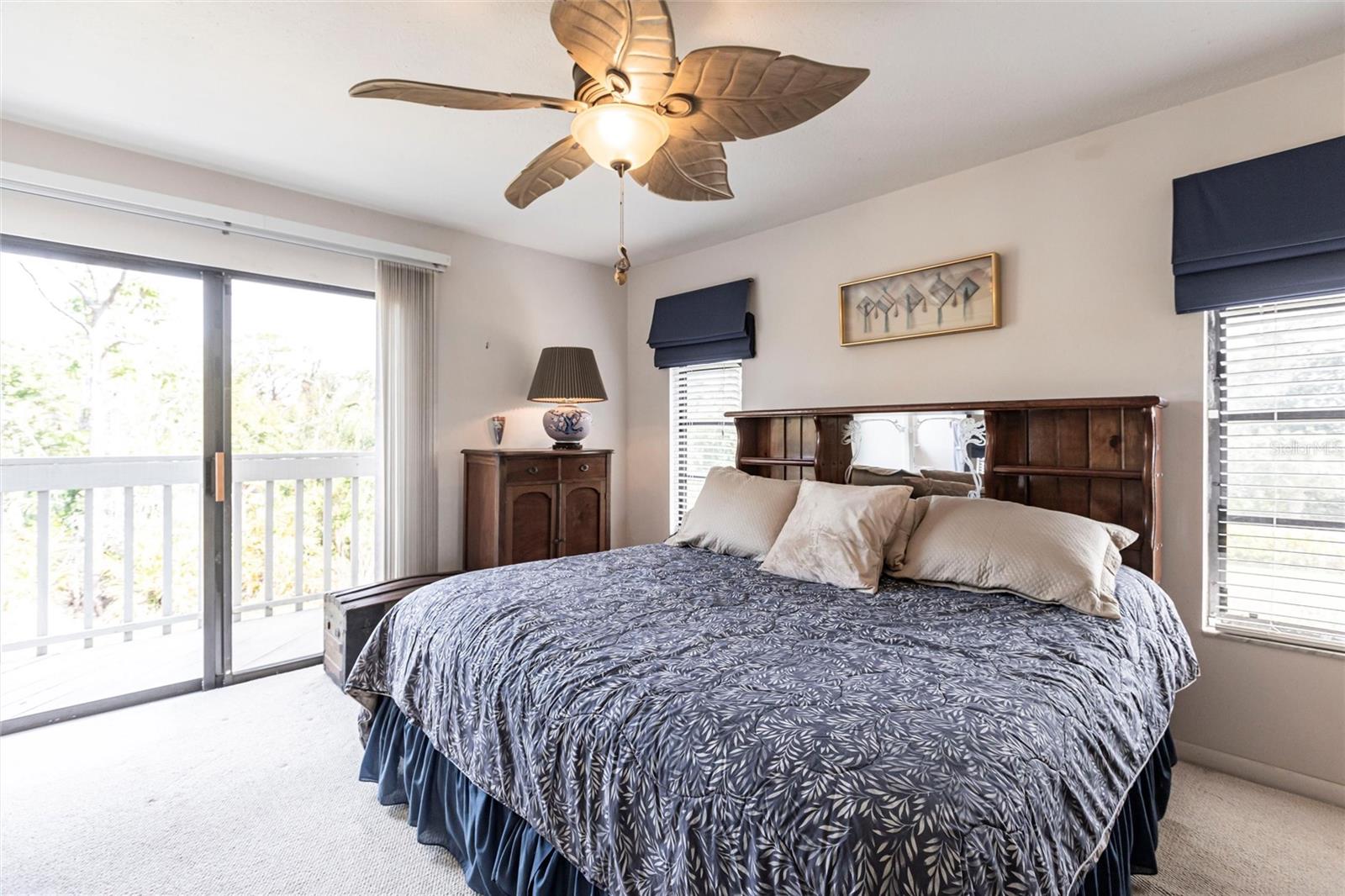 ISLAND ESTATES - Residential