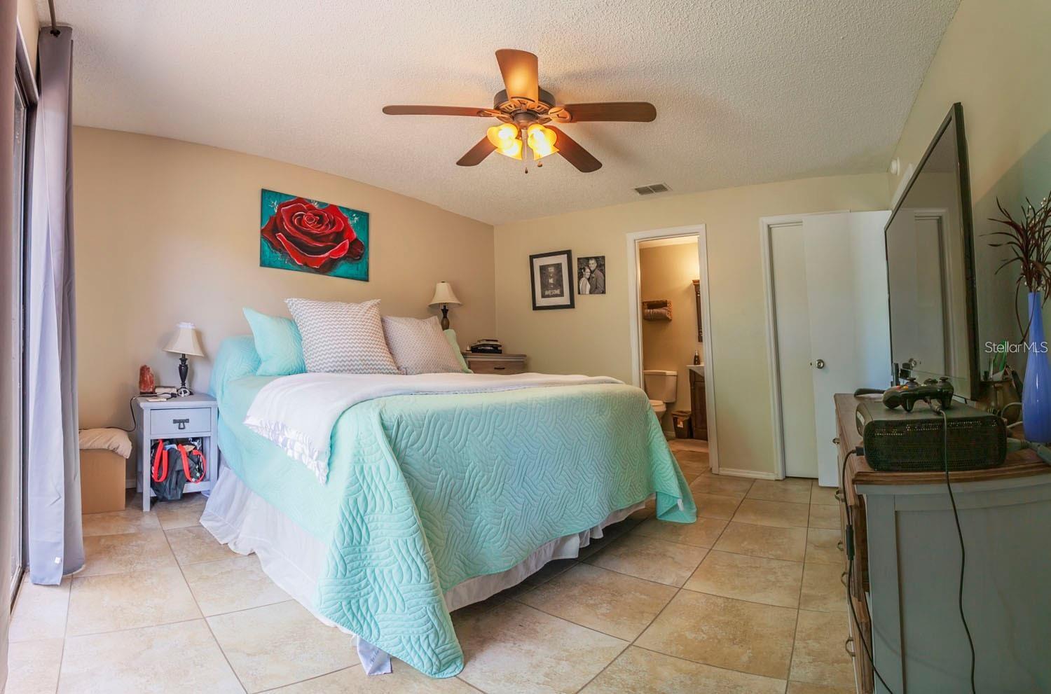 LAKE WEIR GARDENS - Residential