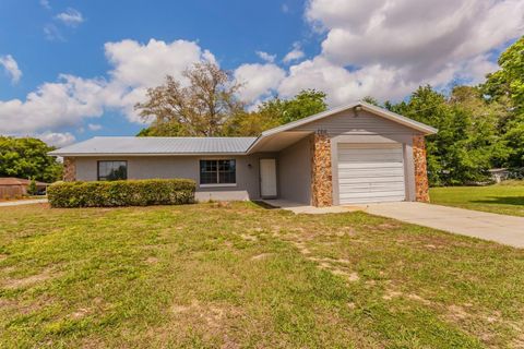 Photo of 7211 SE 120th Street, Belleview, FL 34420 (MLS # G5109217)