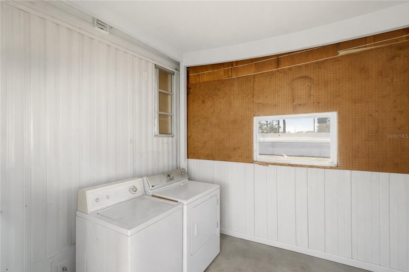 ALLIGATOR PARK COOP - Residential