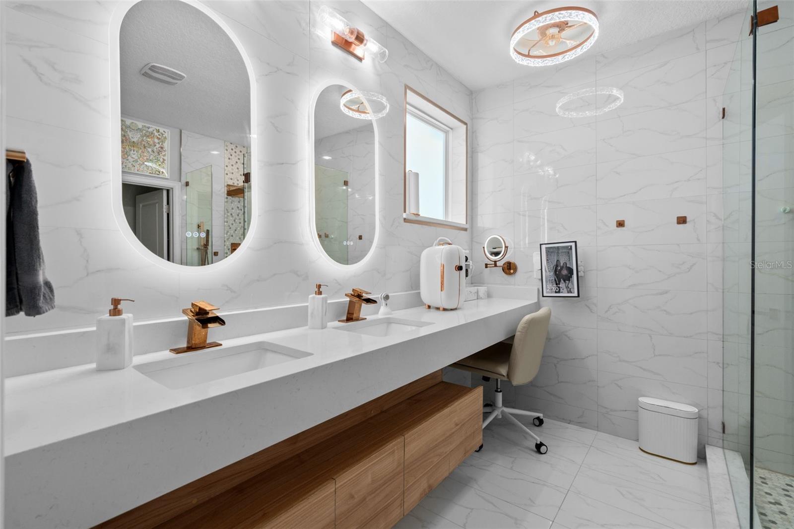 STOREY LAKE TR K - Residential