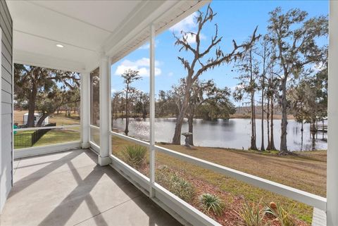 136 SW GRAND MAGNOLIA GLEN LAKE CITY FL 32024