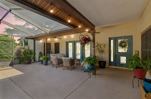 5024 UMBER WAY N TAMPA FL 33624