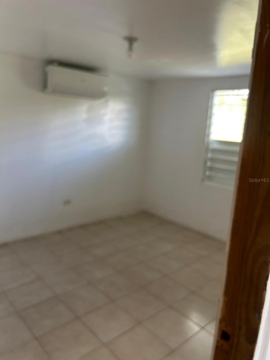 COMM CLARK - Residential
