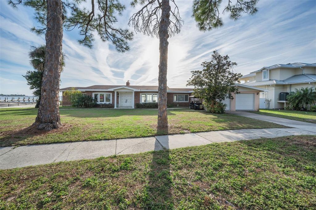 Photo of 116 Shore Drive Place, Oldsmar, FL 34677 (MLS # TB8465489)