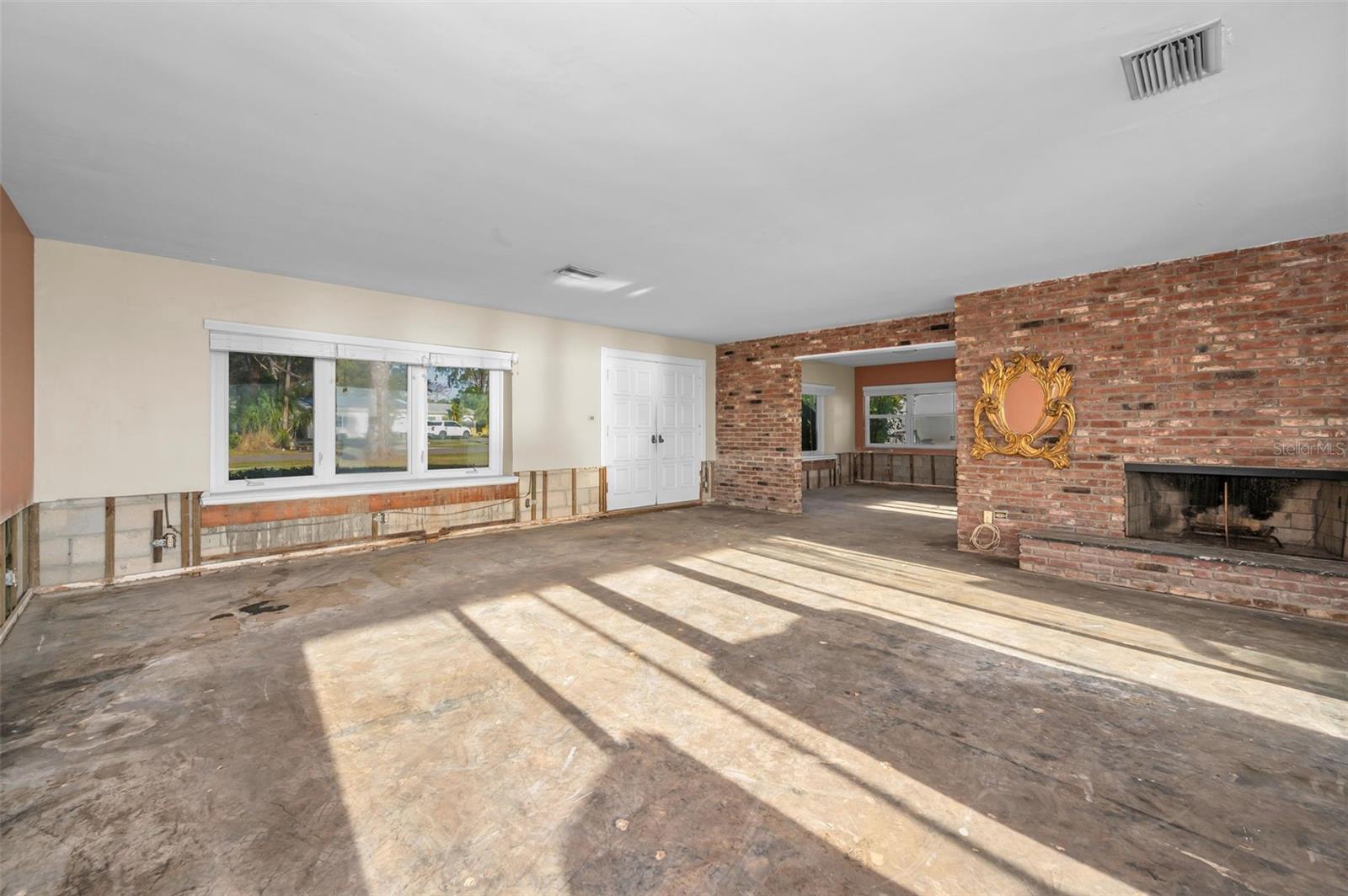 TAMPASHORES HOTEL PLAZA SEC - Residential