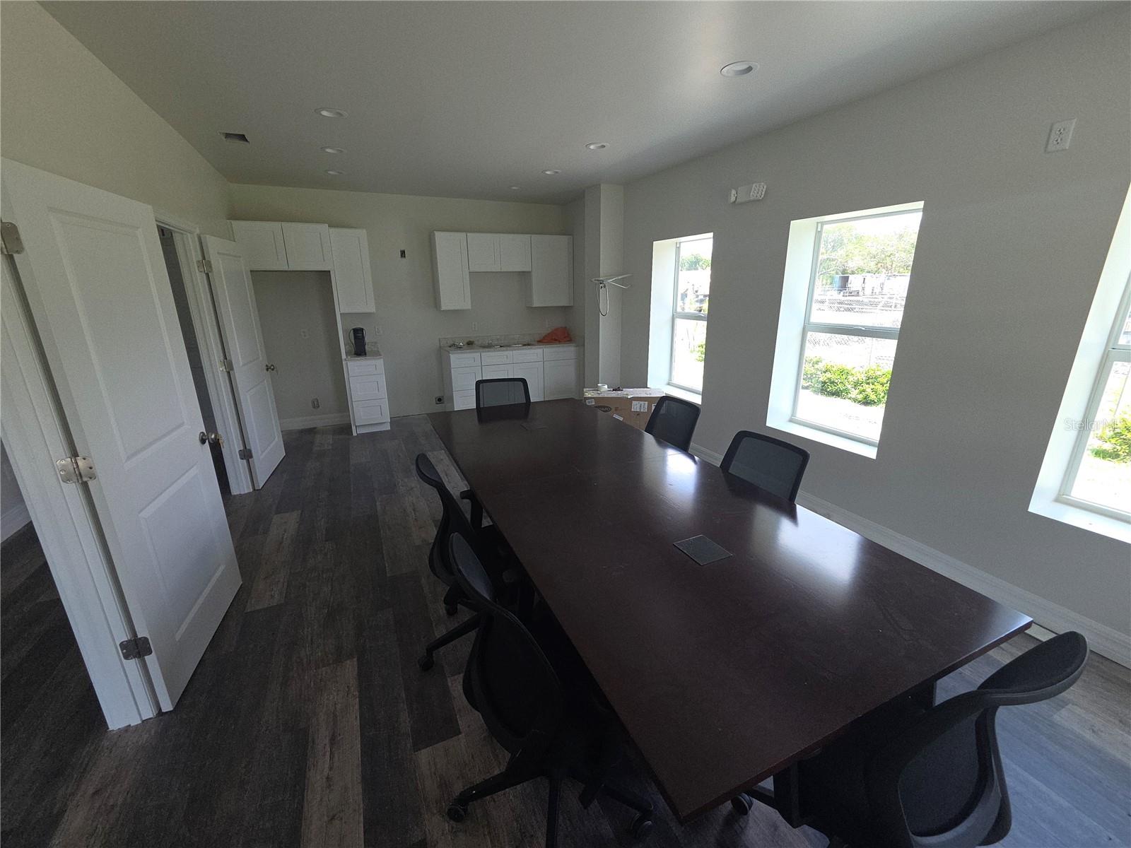 WALDEN HIGHLANDS ADD - Commercial Lease