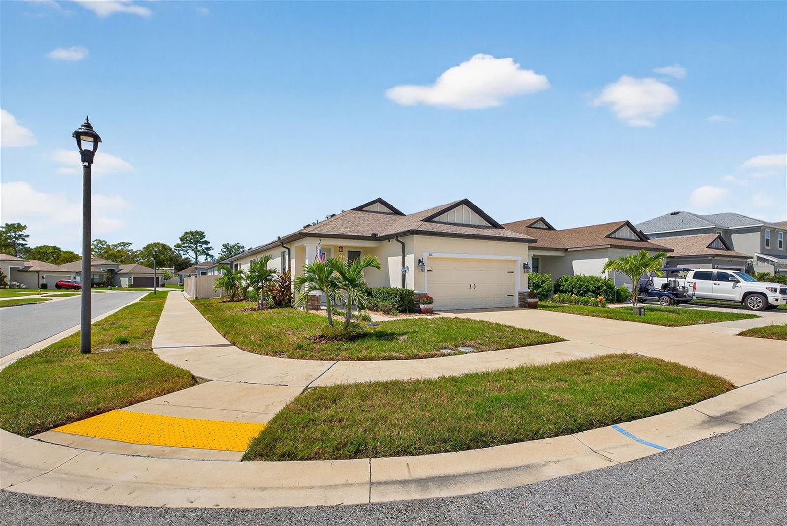 RIVER BEND VILLAGE - Residential