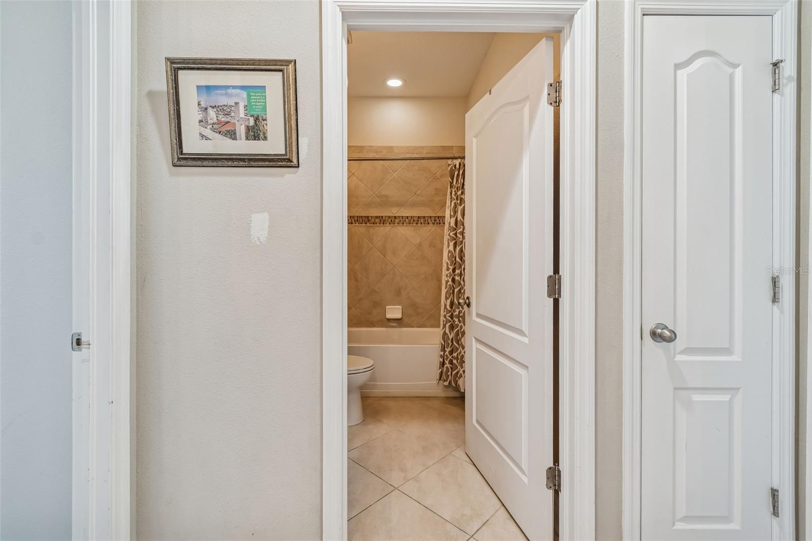 STONELEDGE - Residential