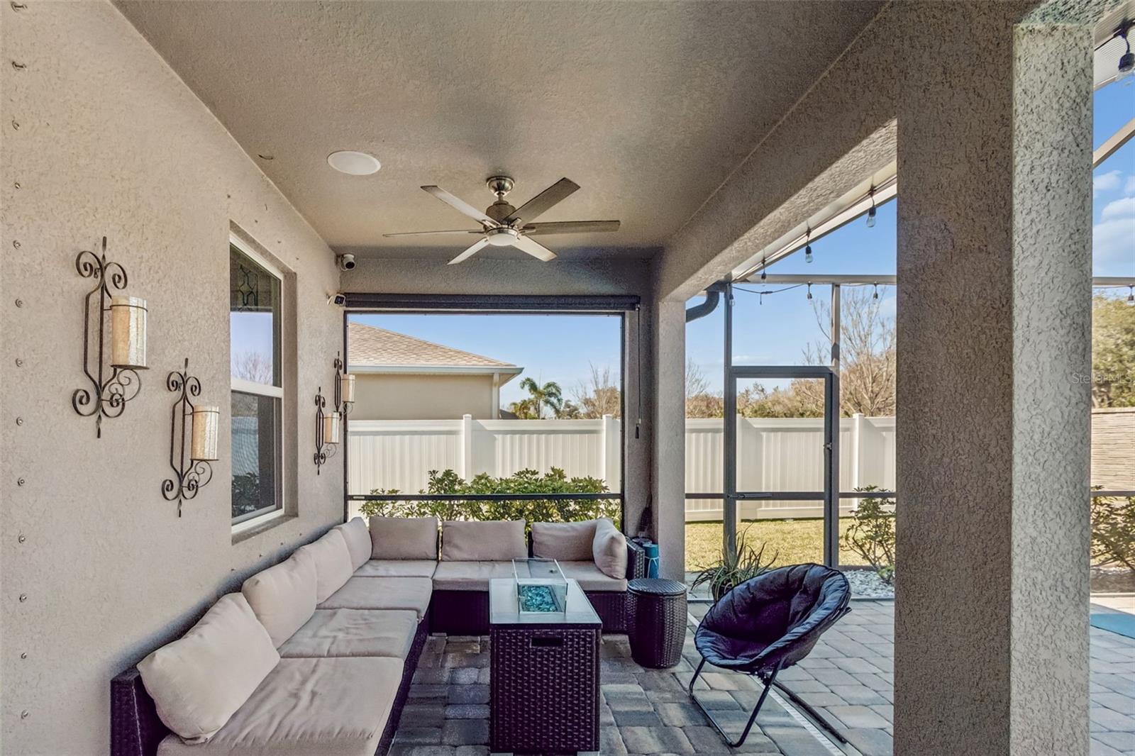 STONELEDGE - Residential