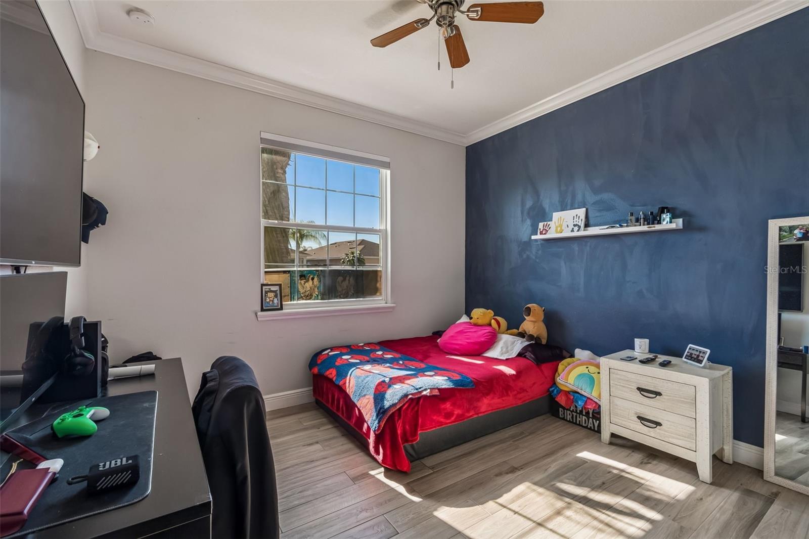 STONELEDGE - Residential