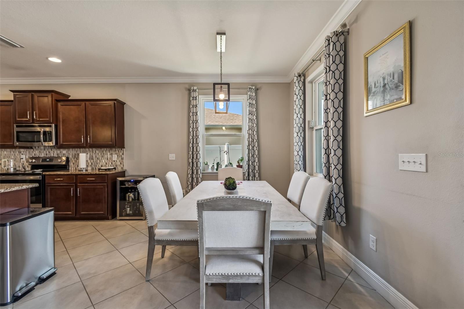 STONELEDGE - Residential