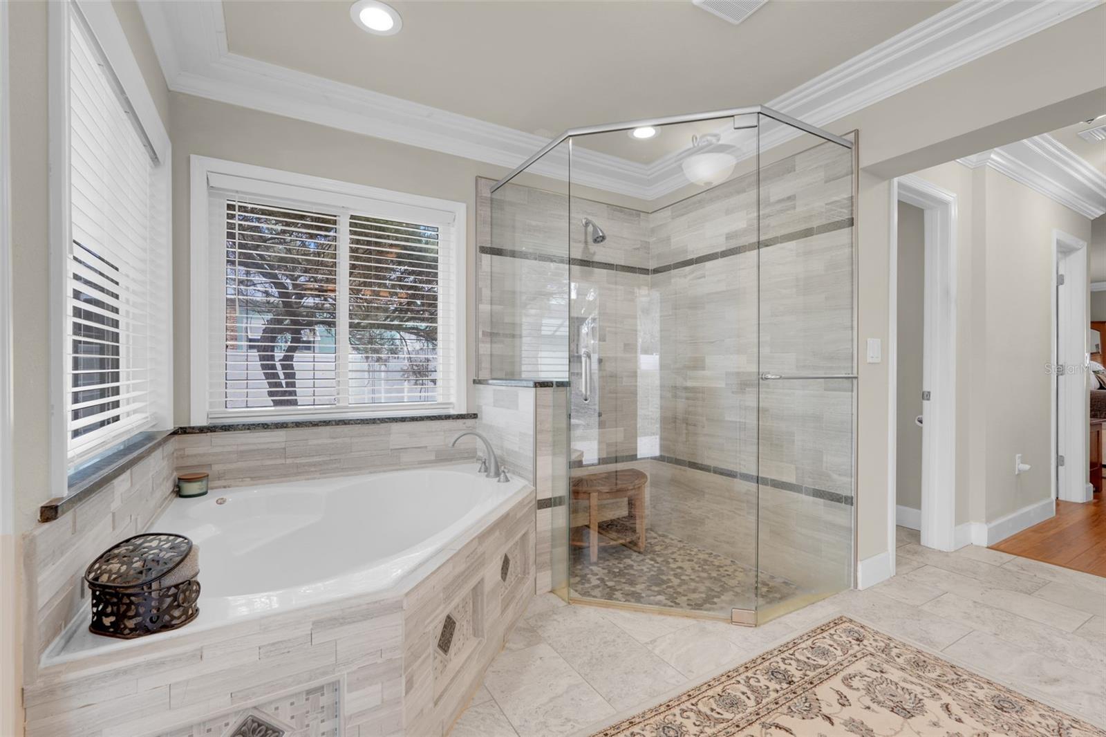 LAKE DORA HARBOUR - Residential