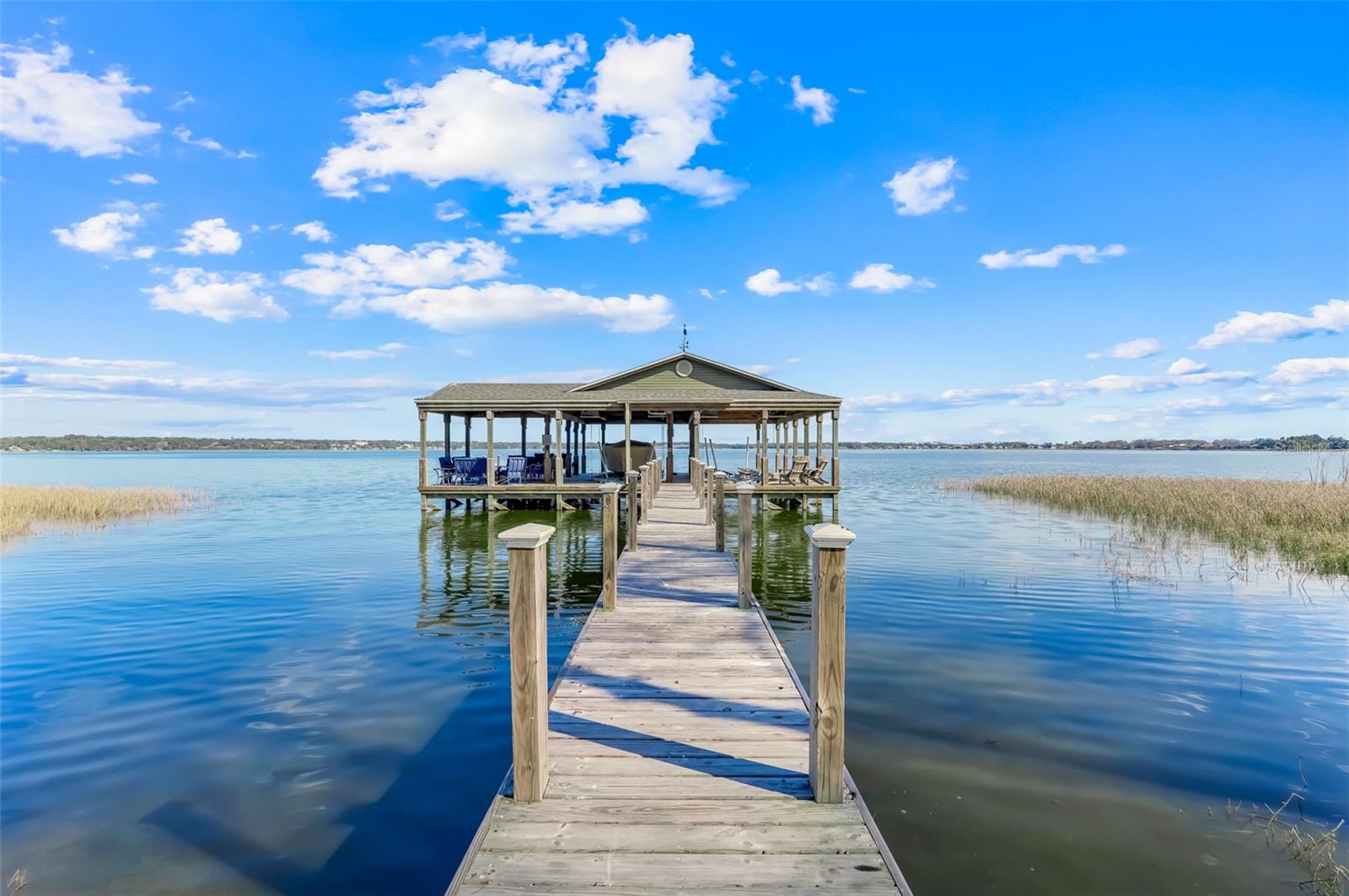 LAKE DORA HARBOUR - Residential