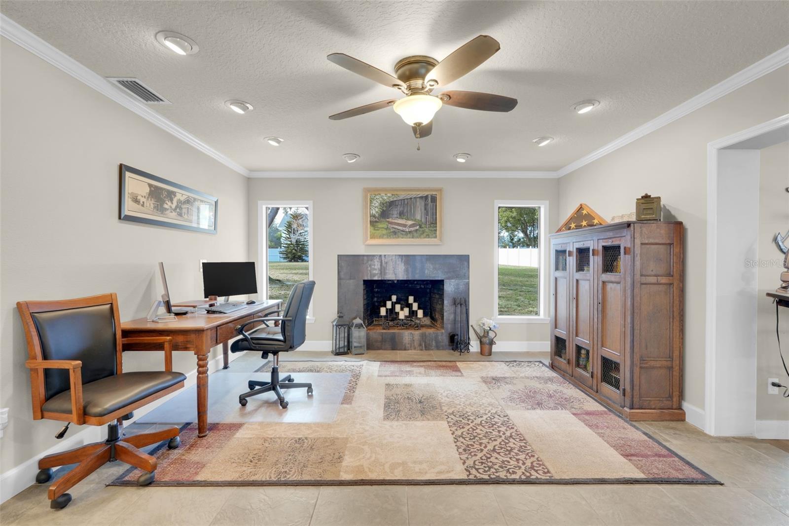 LAKE DORA HARBOUR - Residential