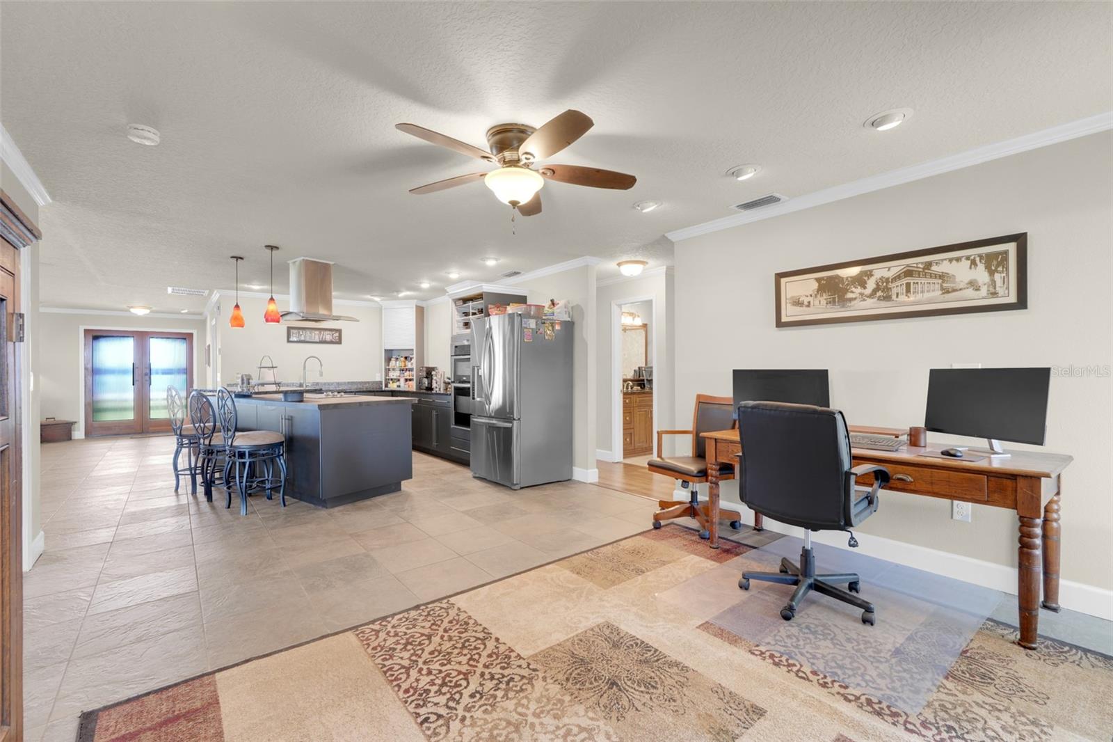 LAKE DORA HARBOUR - Residential