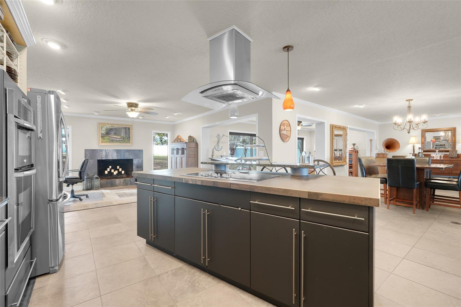 LAKE DORA HARBOUR - Residential