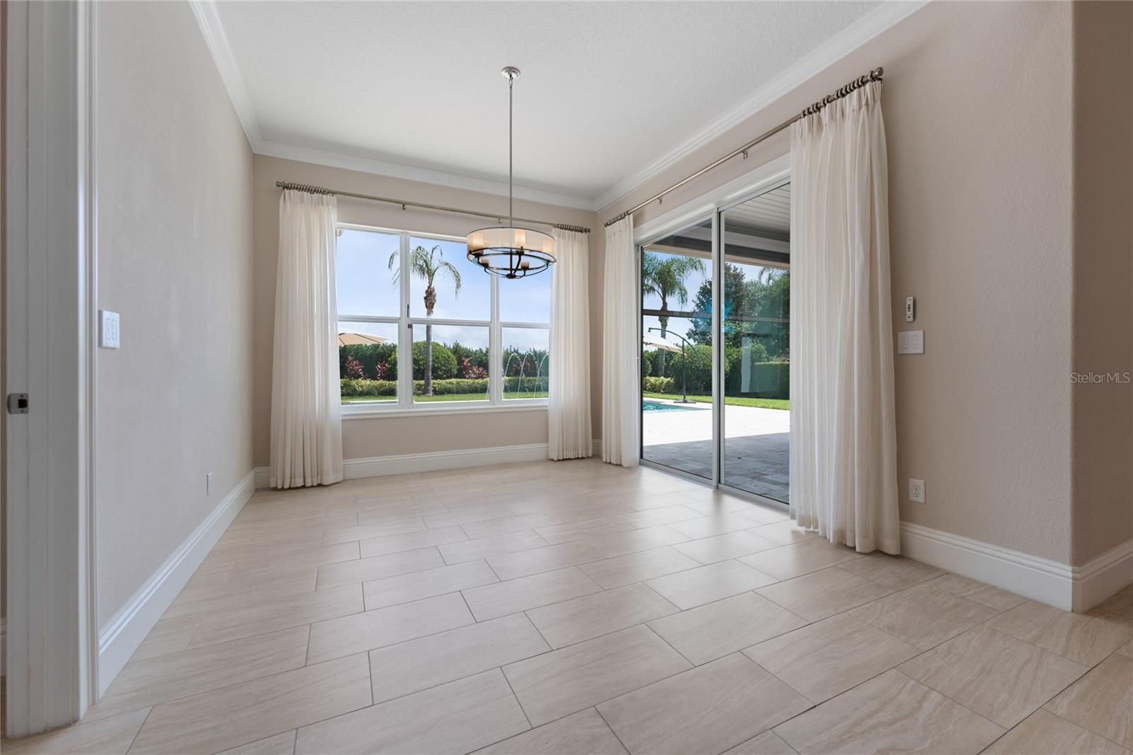 KEENES POINTE UN #11 - Residential