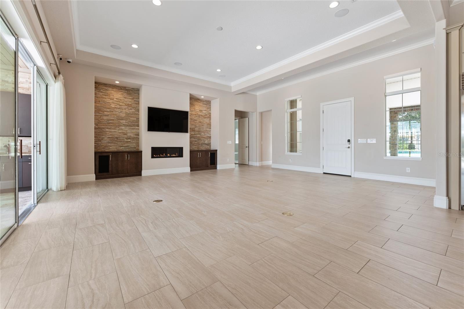 KEENES POINTE UN #11 - Residential