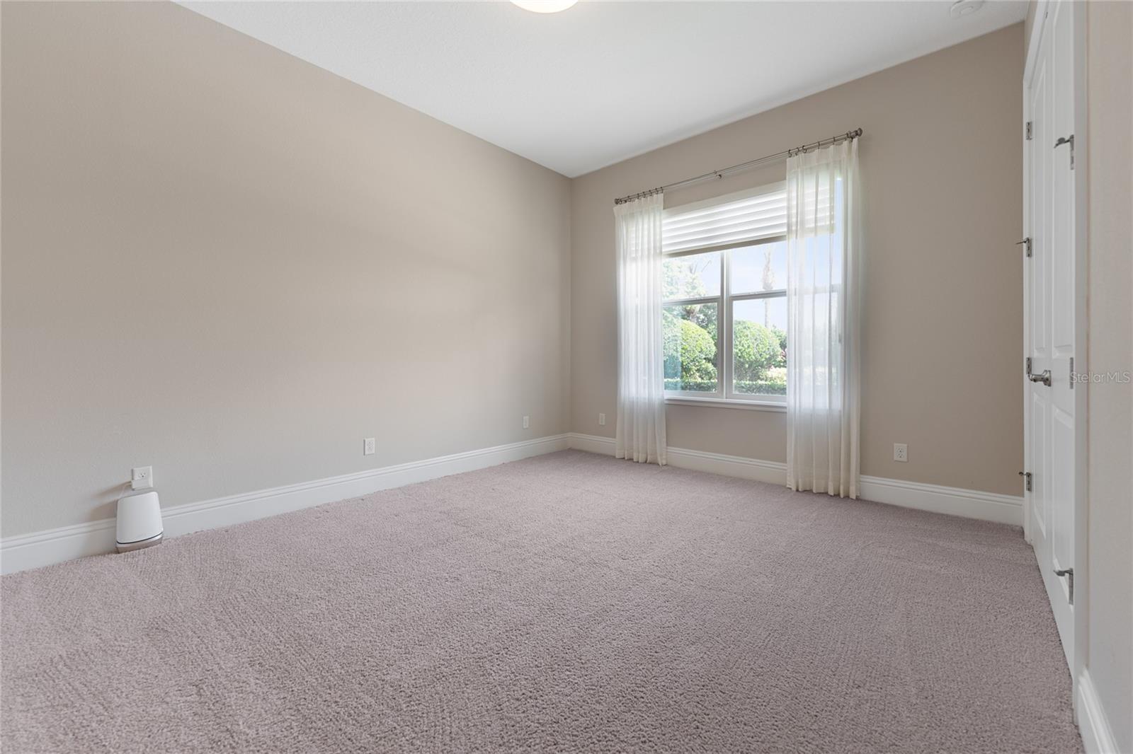 KEENES POINTE UN #11 - Residential