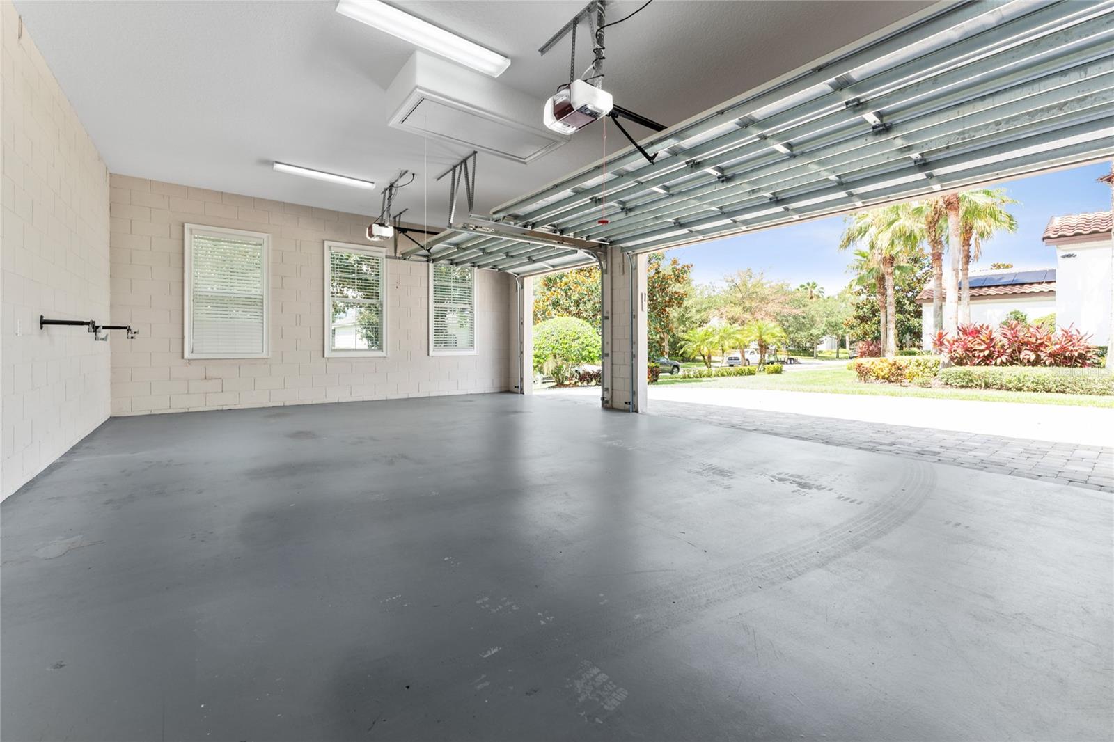 KEENES POINTE UN #11 - Residential