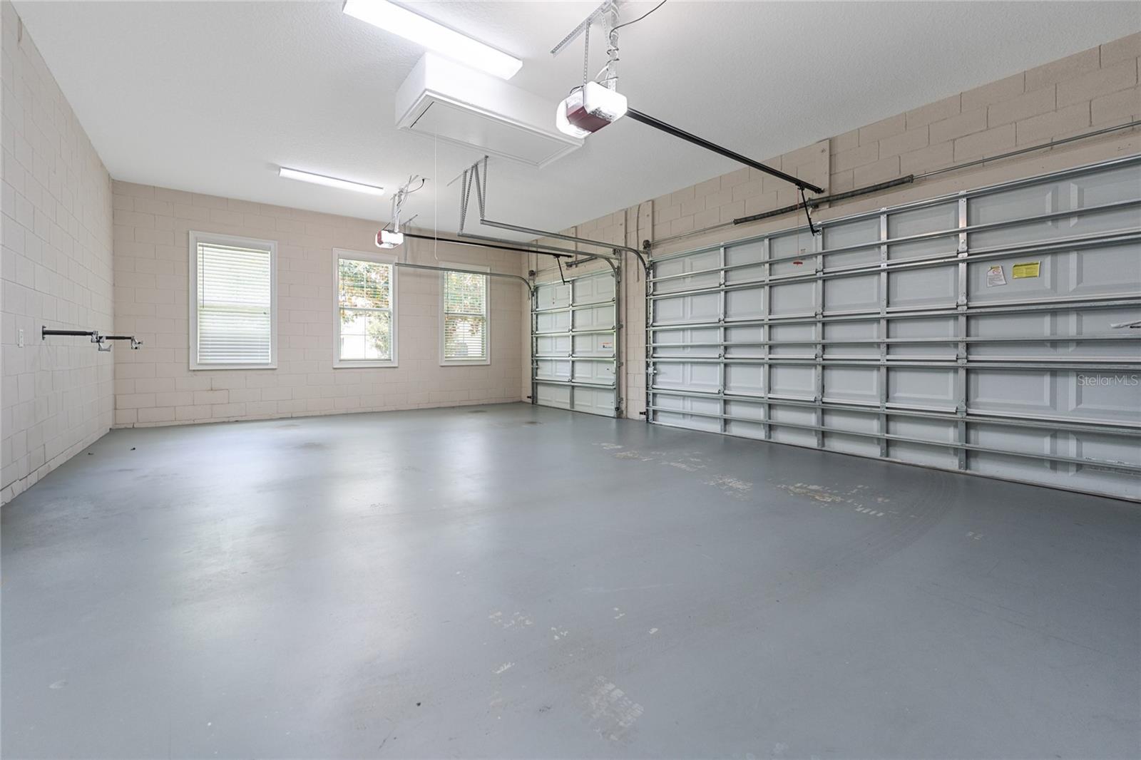 KEENES POINTE UN #11 - Residential