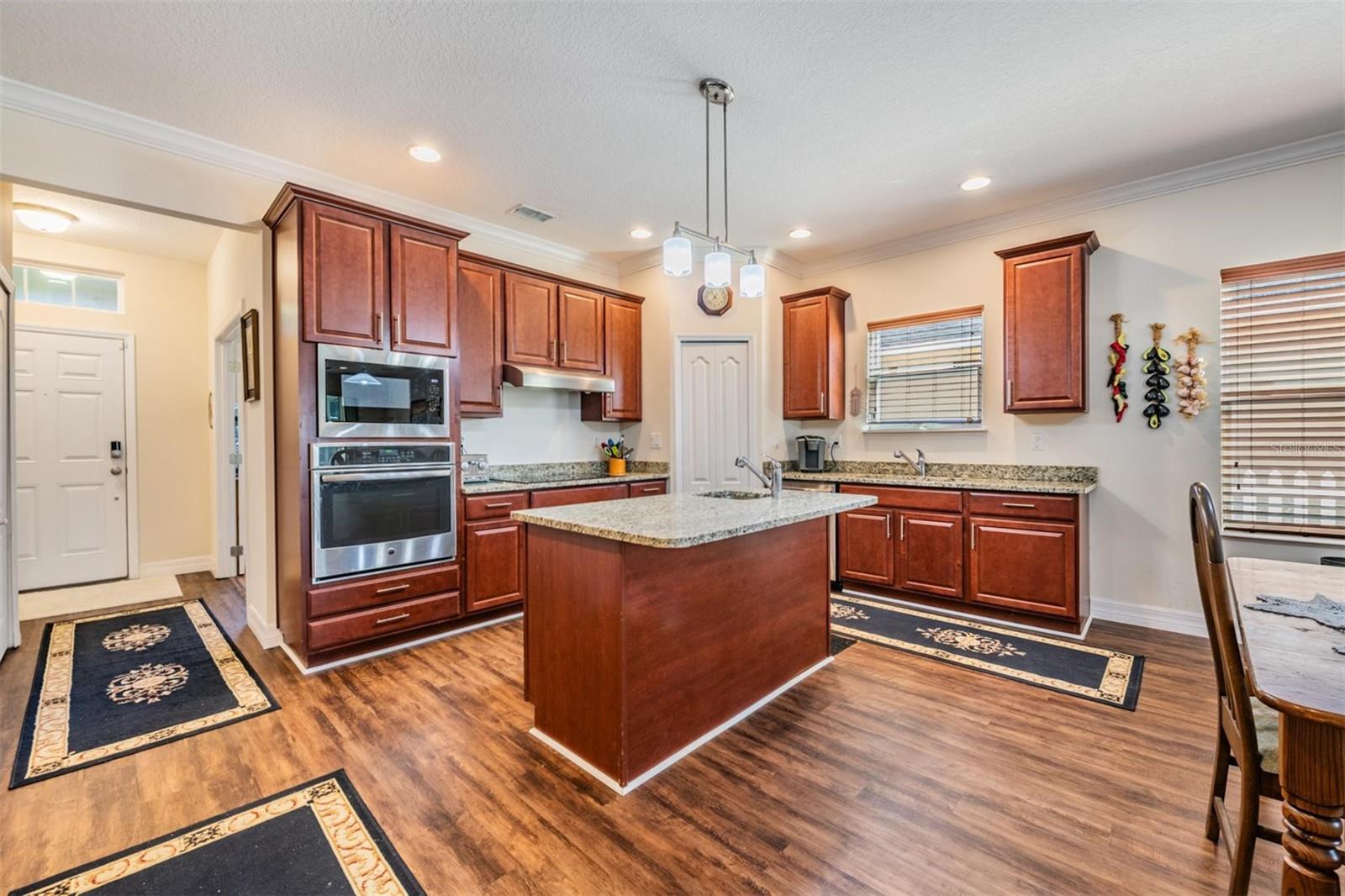 DORAL POINTE NORTH - Residential