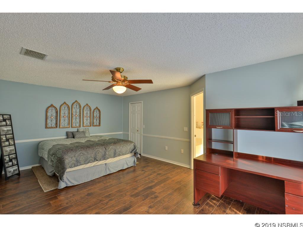 Florida Shores 01 - Residential