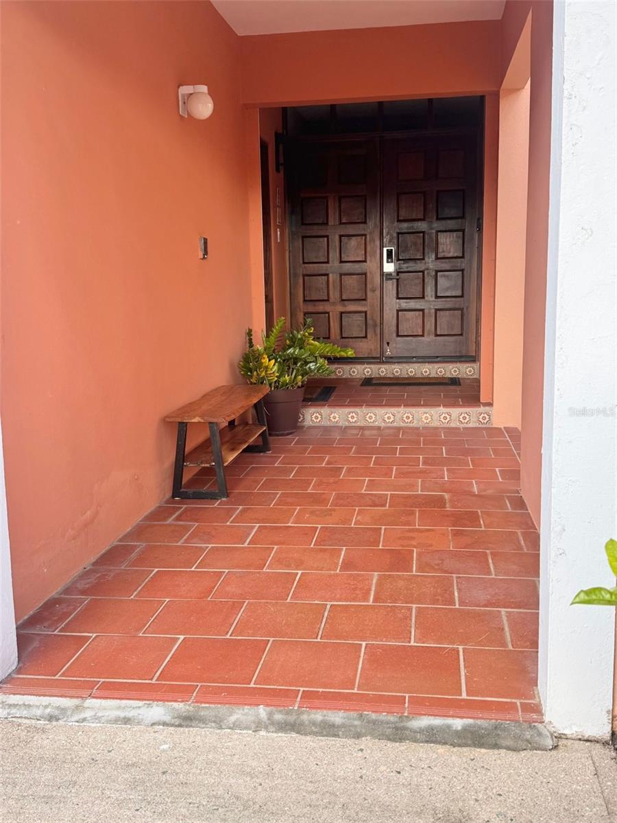 FAIRWAY COURTS - Residential
