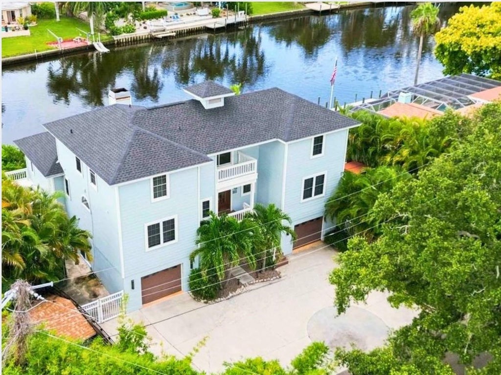 Photo of 5544 Dinah Lane, Sarasota, FL 34231 (MLS # A4704943)
