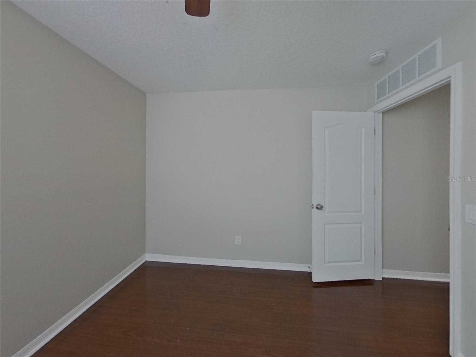 TIERRA DEL SOL PH 01 - Residential Lease