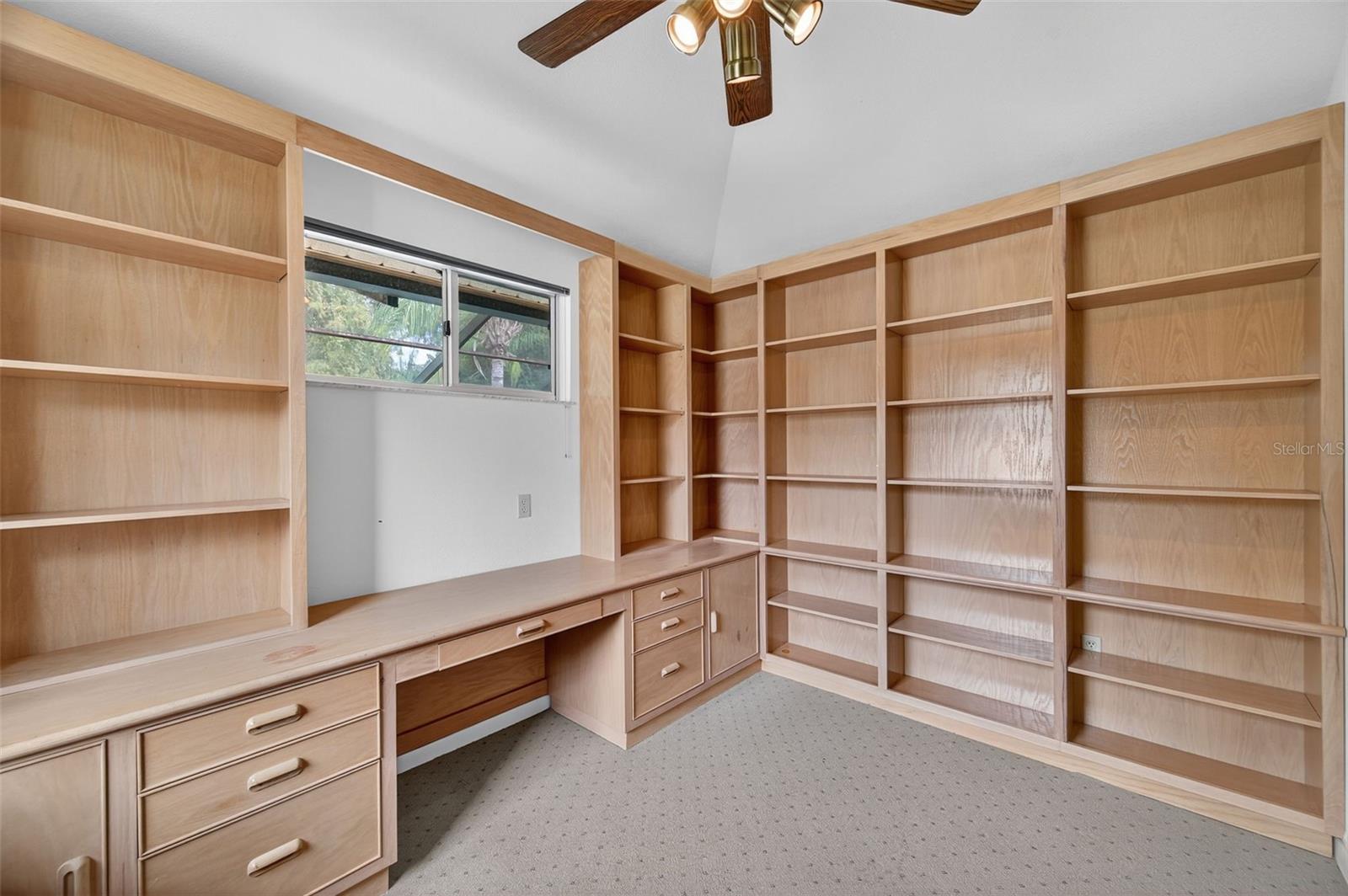 FAIRWAY SPGS - Residential