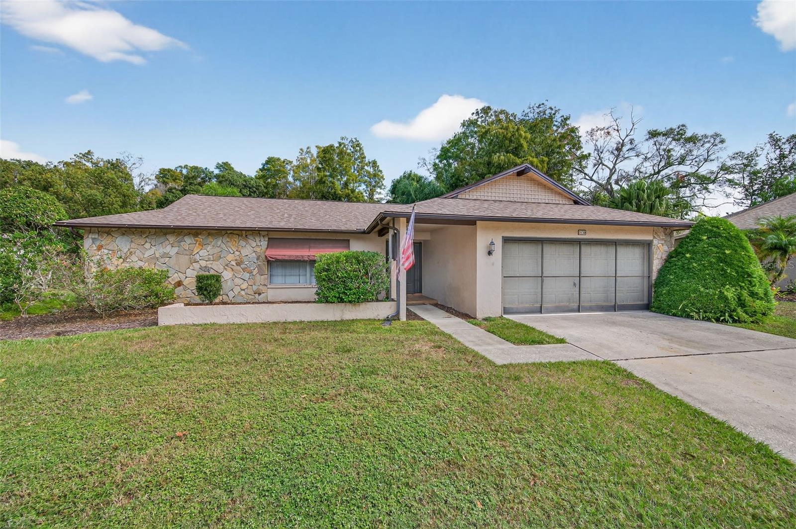 FAIRWAY SPGS - Residential