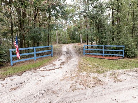 A home in ALACHUA