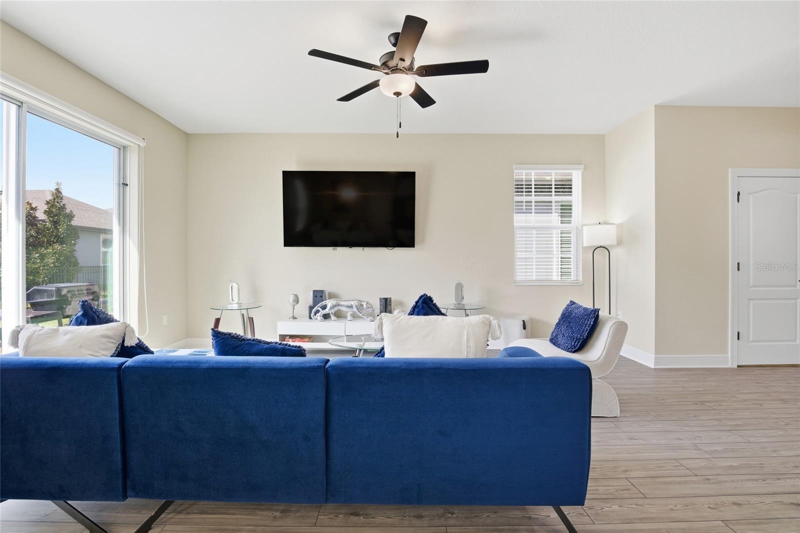 REUNION VILLAGE PH 4 & 5 - Residential Lease