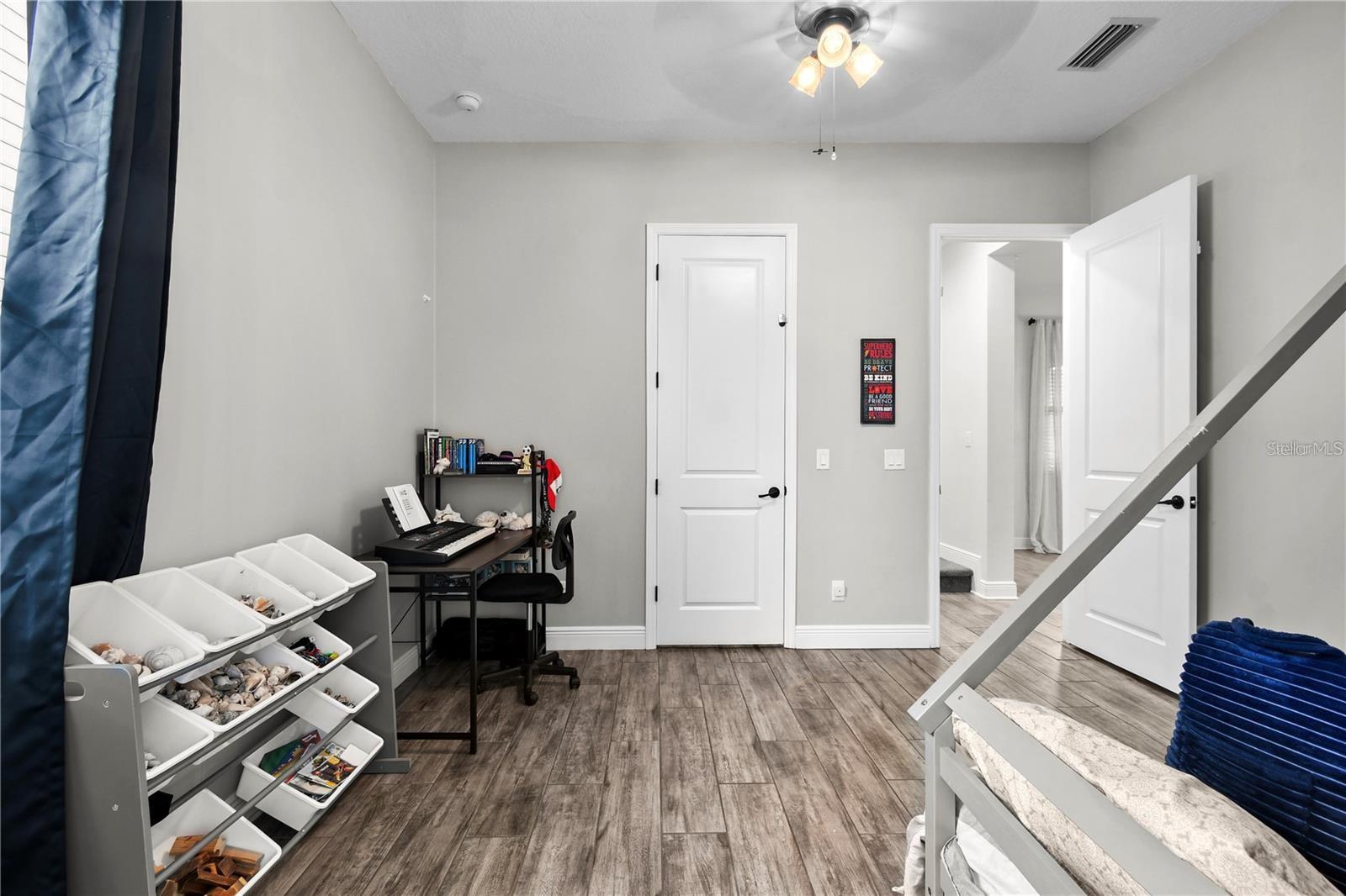 CANOE CREEK PH I - Residential Lease