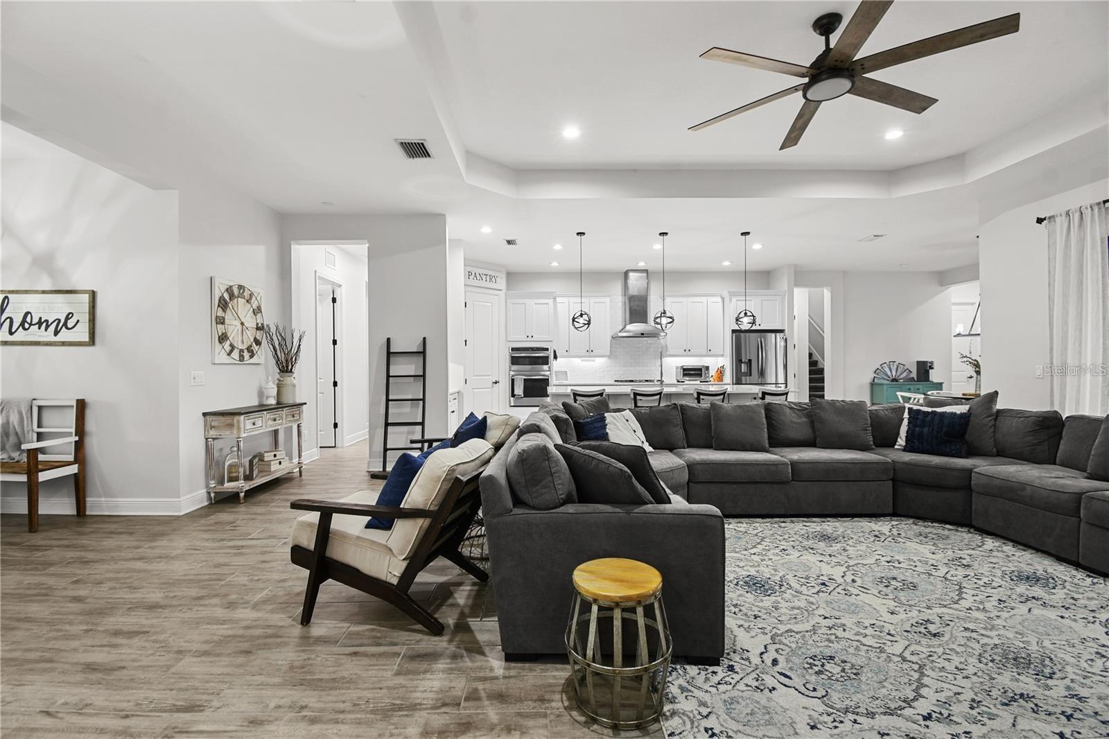 CANOE CREEK PH I - Residential Lease