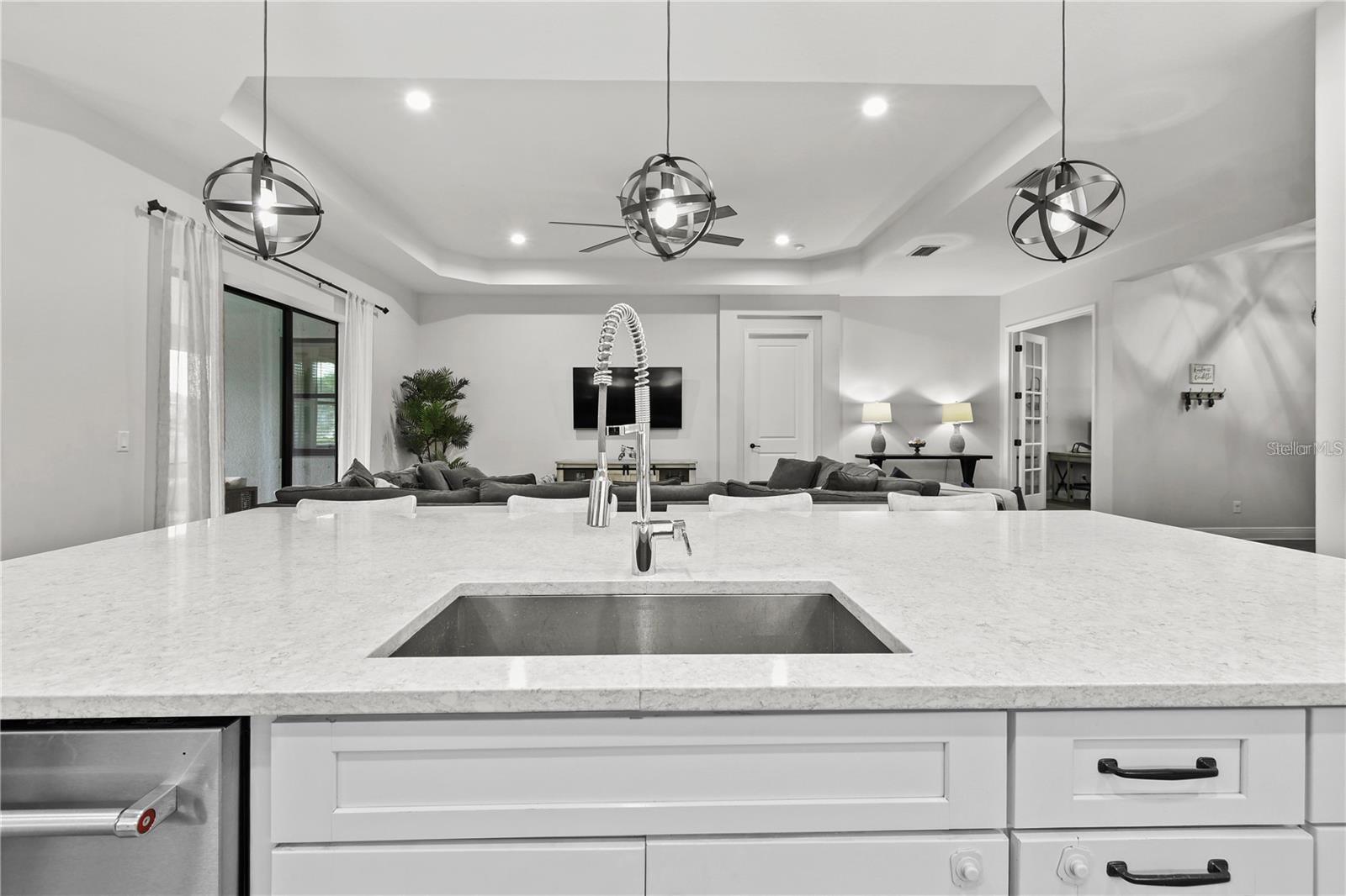 CANOE CREEK PH I - Residential Lease