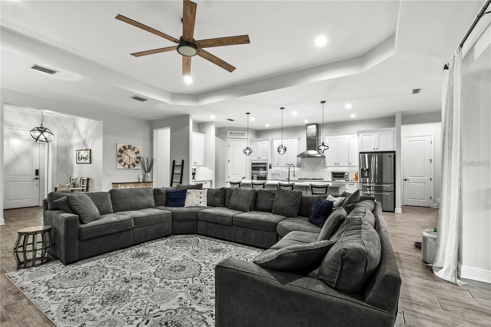 CANOE CREEK PH I - Residential Lease