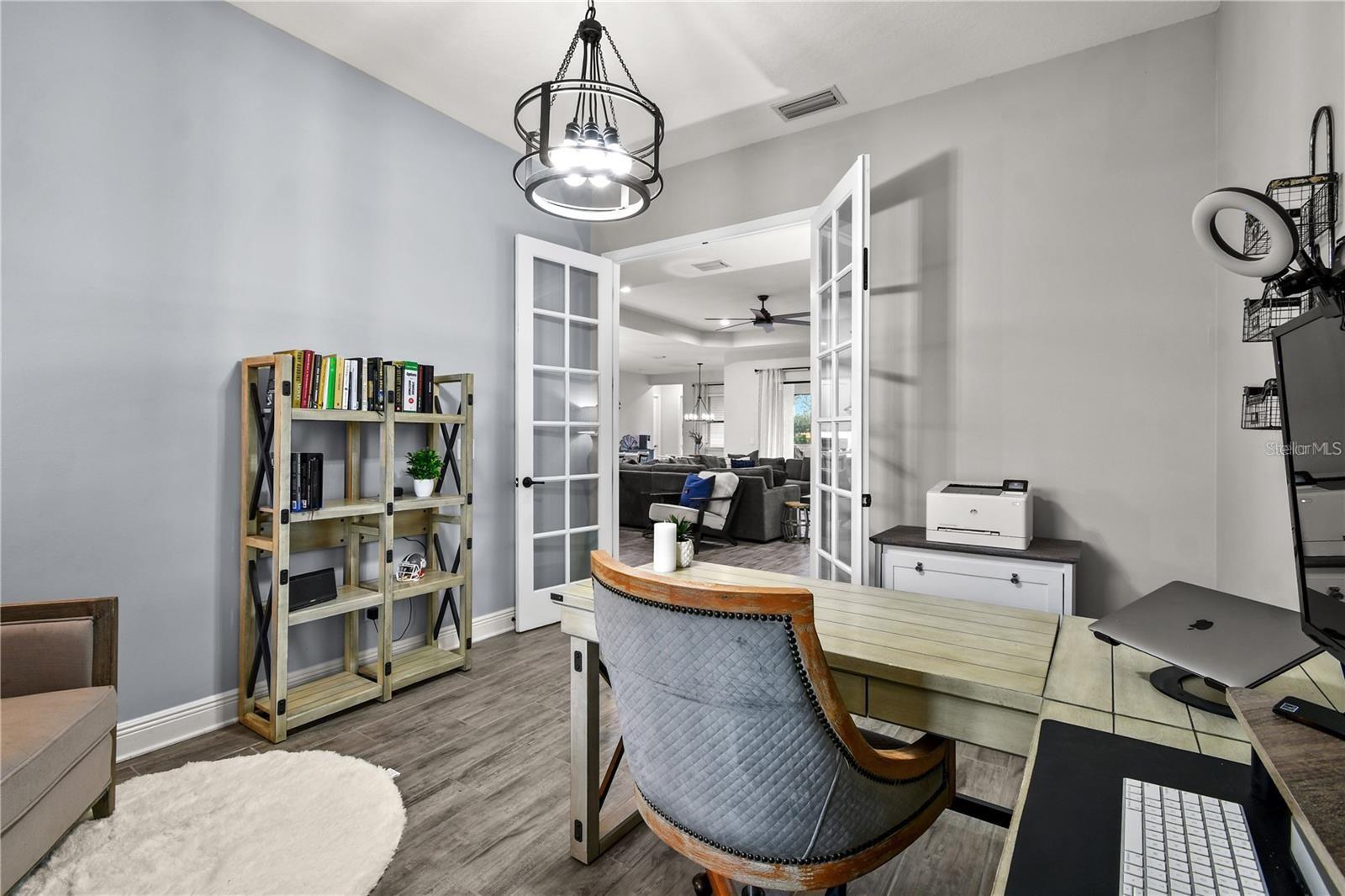 CANOE CREEK PH I - Residential Lease