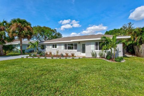 A home in SARASOTA