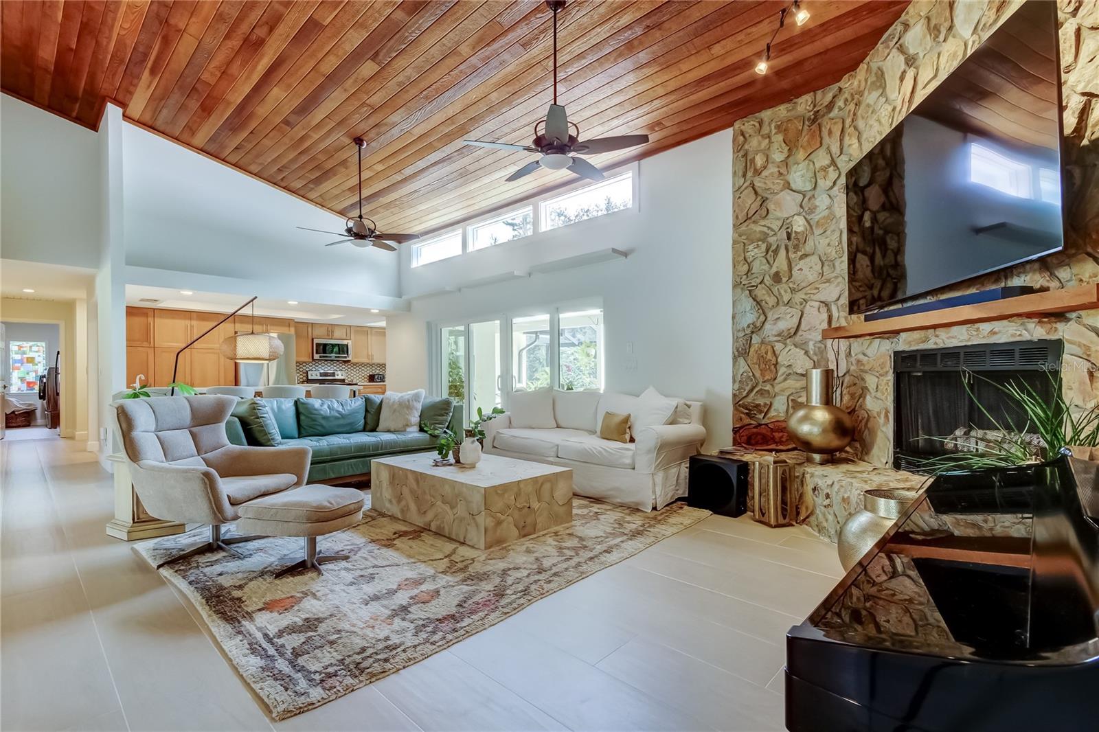 RAINBOW FARMS - Residential